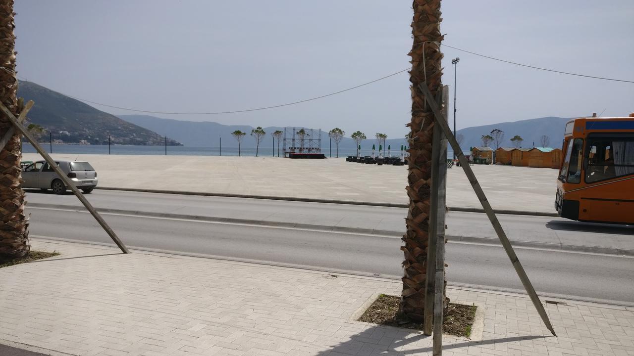 Lungomare Leilighet *